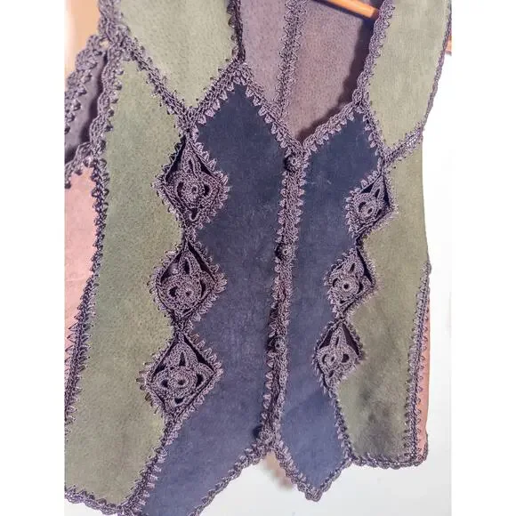 Vintage Patchwork Suede Leather Look Vest Crochet Trim Boho Western Medium